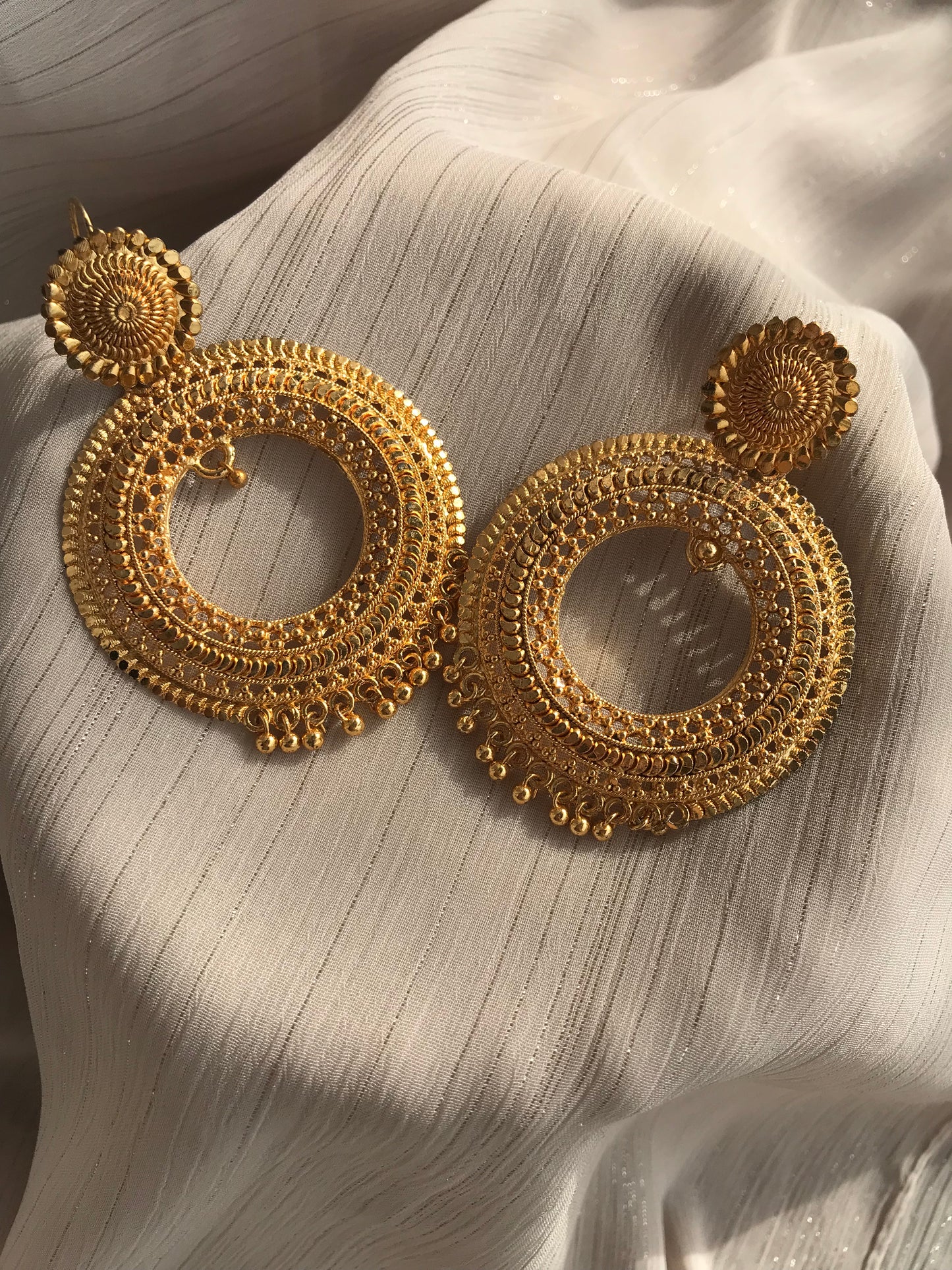 Sunburst Circle Hoops