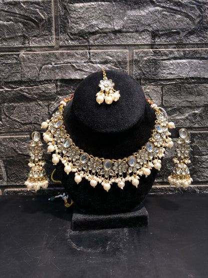 Pearl Bloom Kundan Set
