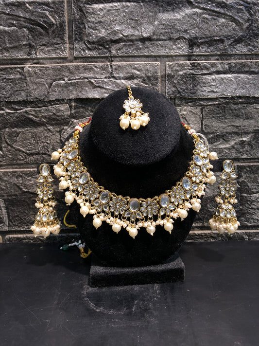 Pearl Bloom Kundan Set