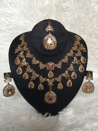 Regal Amber Bridal Set