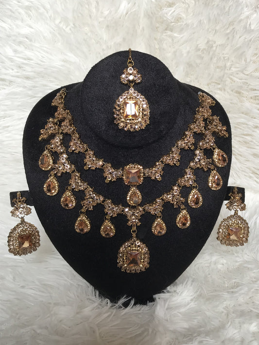Regal Amber Bridal Set