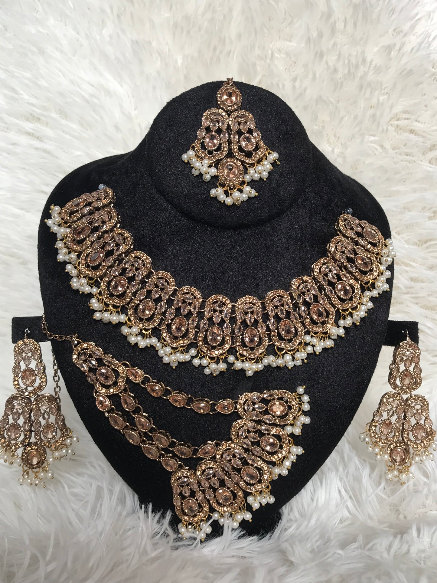 Bronze Pearl Cascade