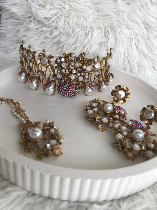 Golden Bloom Empress