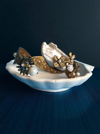 Maharani Pearl Bangle