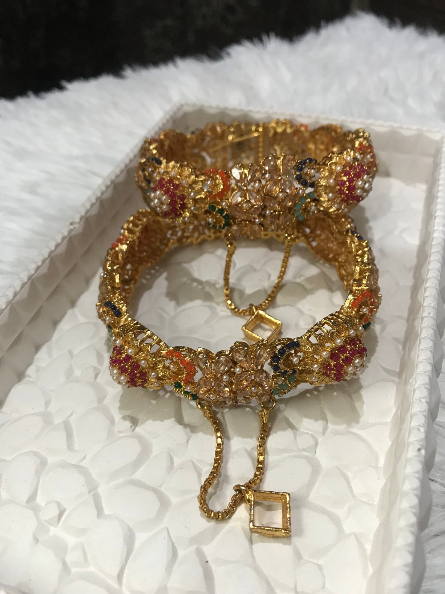 Mehr-e-Gul Bangles