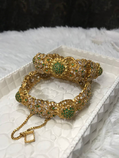 Mehr-e-Gul Bangles
